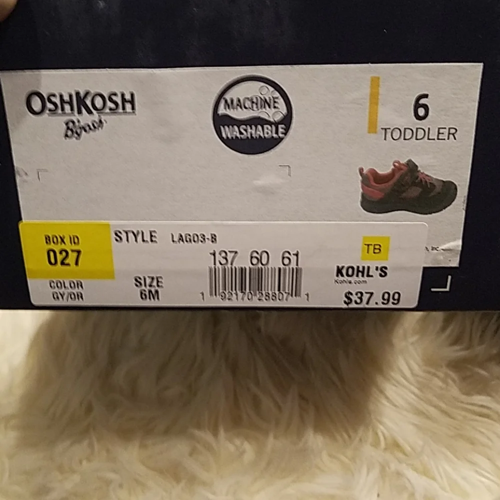 Oshkosh sneakers